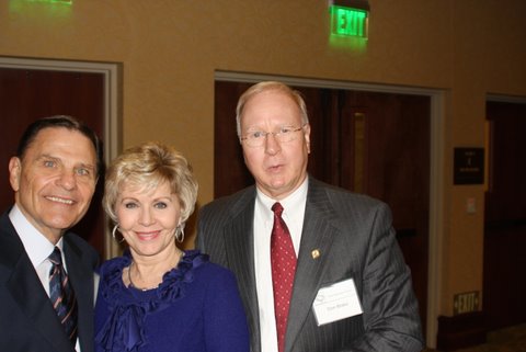 Kenneth_and_Gloria_Copeland_with_Don_Blake